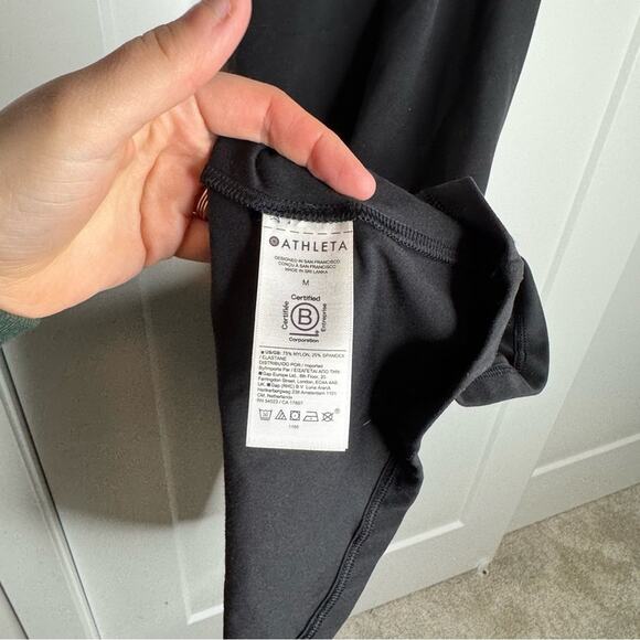 Athleta Conscious Dress Black Tank Pockets Stretch Mini Active Size Medium - Picture 4 of 8